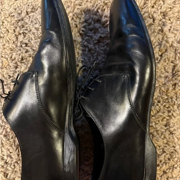 Prada Men's Black Shoes - Picture 2 of 8